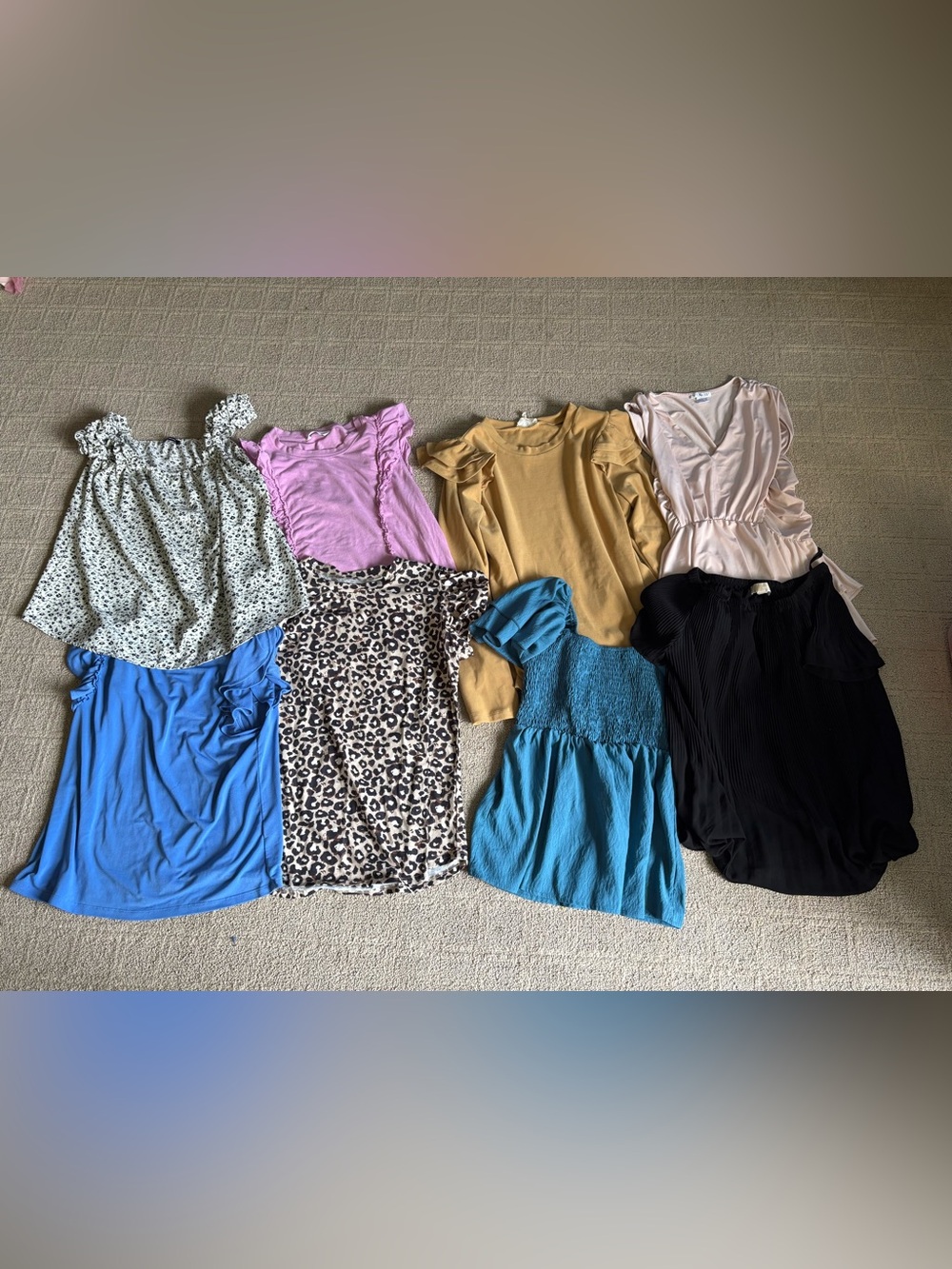 Women’s Medium Top Bundle